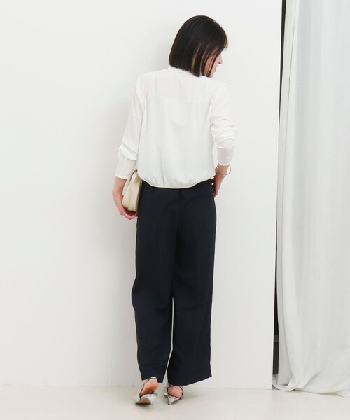 MICO COULIER（ミコクリエ）の「《セットアップ対応》【UVカット・接触冷感】ライトツイルセミワイドパンツ（その他パンツ・レディース・ネイビー/ブラウン/ベージュ・36/38）」の19枚目の写真
