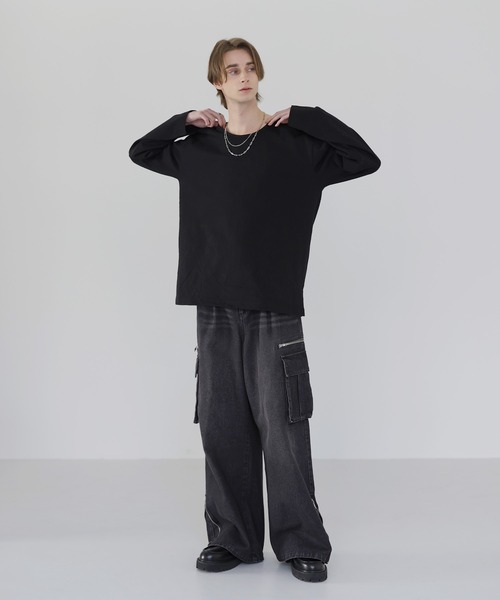 SOCCE（ソーシー）の「サイドスリットベーシックUネックコットンロングスリーブカットソー（Tシャツ/カットソー・メンズ・ホワイト/ブラック・M/S/XL/L）」の3枚目の写真