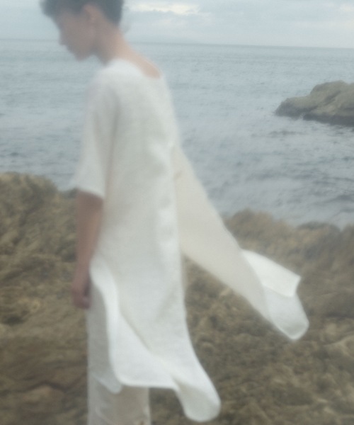 anlio(アンリオ)の「GHOSTLY ONE PIECE(ワンピース・レディース・ホワイト/ブラック・FREE)」の3枚目の写真