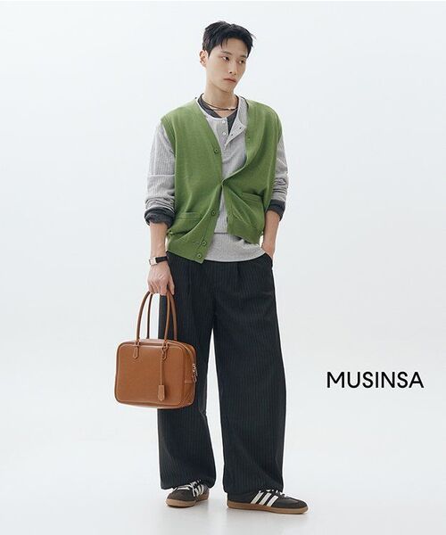 JUAN HOMME(ジュアンオム)の「リファインドVネックニット(チャコール)(ニット/セーター・メンズ・その他・LARGE/MEDIUM)」の20枚目の写真