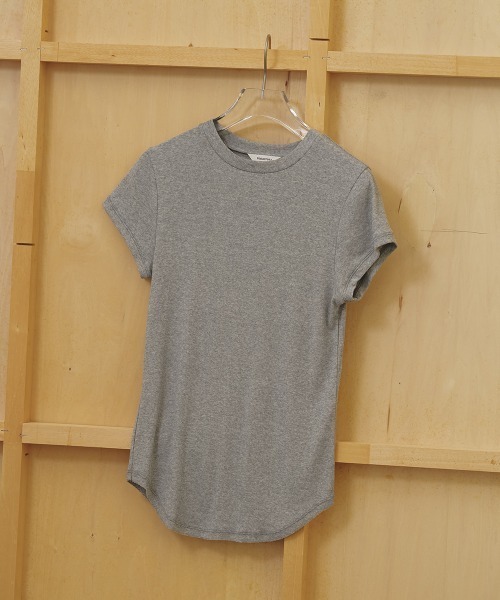 TODAYFUL(トゥデイフル)の「Soft Fraice T-shirts(Tシャツ/カットソー・レディース・スミクロ/グレー/アイボリー・FREE)」の1枚目の写真