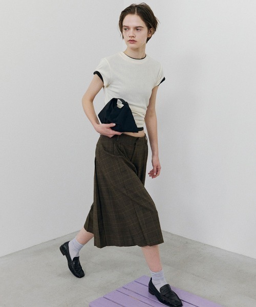 TODAYFUL(トゥデイフル)の「Soft Fraice T-shirts(Tシャツ/カットソー・レディース・スミクロ/グレー/アイボリー・FREE)」の17枚目の写真