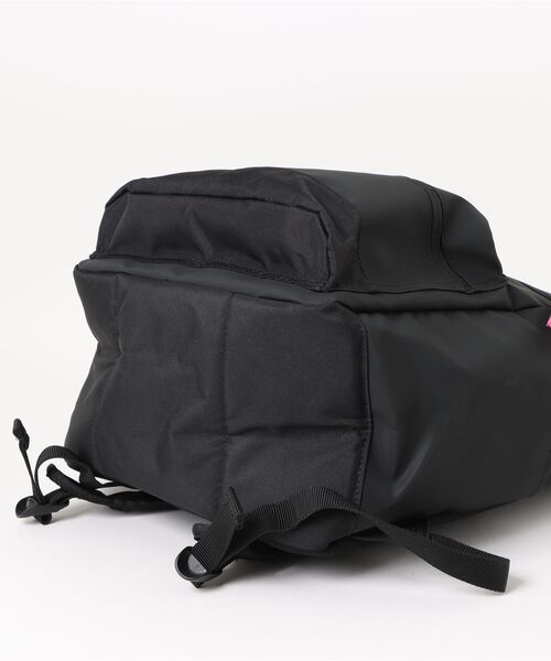 Champion（チャンピオン）の「チャンピオン リュックサック ラウンド型 通学 65452（バックパック/リュック・メンズ・ブラック×レッド/ブラック×ブラック/ブラック×グリーン/ブラック×ピンク・FREE）」の20枚目の写真