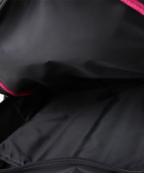 Champion（チャンピオン）の「チャンピオン リュックサック ラウンド型 通学 65452（バックパック/リュック・メンズ・ブラック×レッド/ブラック×ブラック/ブラック×グリーン/ブラック×ピンク・FREE）」の19枚目の写真