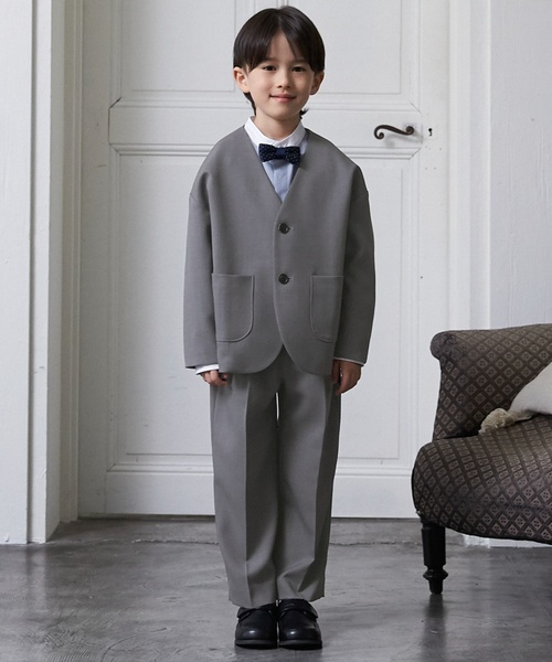 petit main（プティマイン）の「【セミフォーマル】ノーカラーJK+ロングパンツセット（スーツセット・キッズ・グレー/グレイッシュベージュ・110cm/120cm/130cm）」の2枚目の写真