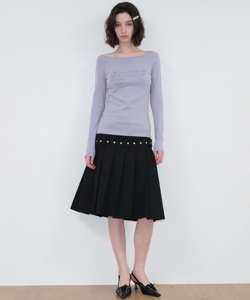 SOLWEIGE（ソルヴェイグ）の「【SOLWEIGE】ローズ刺繍 ネックラインデザイン 長袖Tシャツ（Tシャツ/カットソー・レディース・ラベンダー/アイボリー・S/M/L）」の7枚目の写真