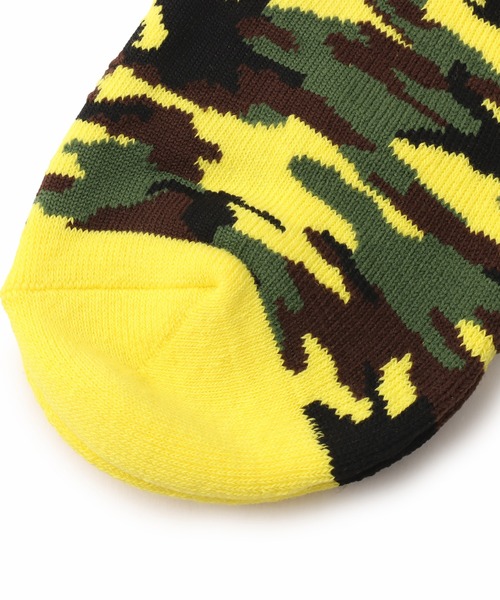 atmos（アトモス）の「atmos Jacquard Camo Socks / アトモス ジャガード カモ ソックス（ソックス/靴下・メンズ・グリーン系カモフラージュ/グレー系カモフラージュ・25-27）」の8枚目の写真