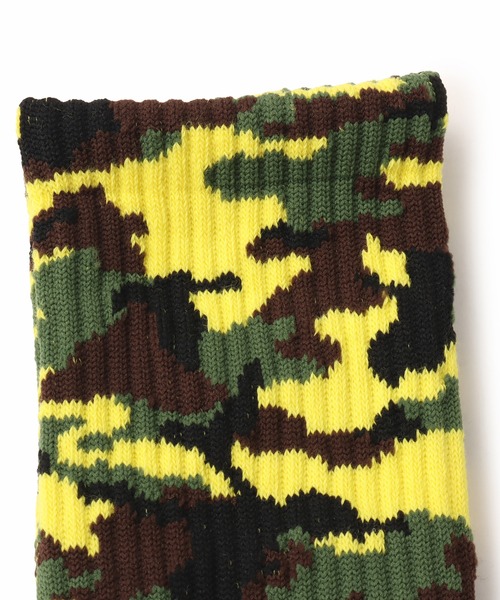 atmos（アトモス）の「atmos Jacquard Camo Socks / アトモス ジャガード カモ ソックス（ソックス/靴下・メンズ・グリーン系カモフラージュ/グレー系カモフラージュ・25-27）」の5枚目の写真