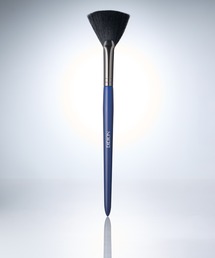 DIDION（ディディオン）の「オリジナル ハイライト ブラシ（メイクブラシ）」