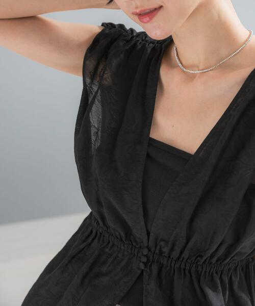 URBAN RESEARCH ROSSO WOMEN（アーバンリサーチ　ロッソ）の「ボタニカルジャガードジレトップス（その他トップス・レディース・ブラック/オフホワイト・FREE）」の11枚目の写真