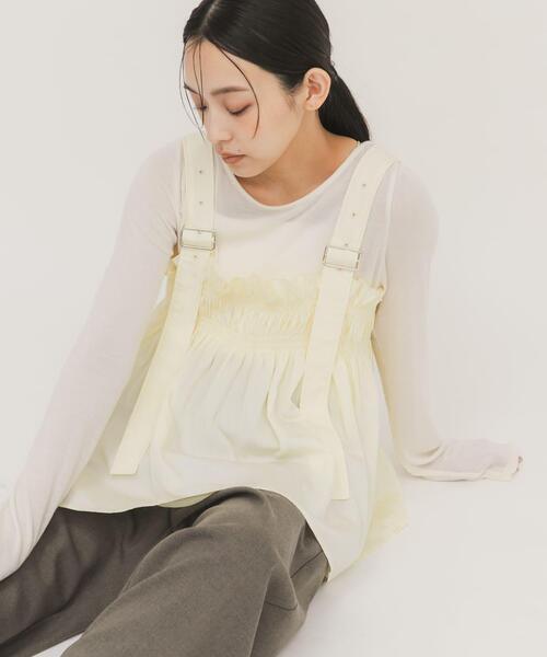 KBF（ケイビーエフ）の「フリルギャザービスチェ（その他トップス・レディース・カーキ/アイボリー/チャコールグレー・ONE）」の2枚目の写真