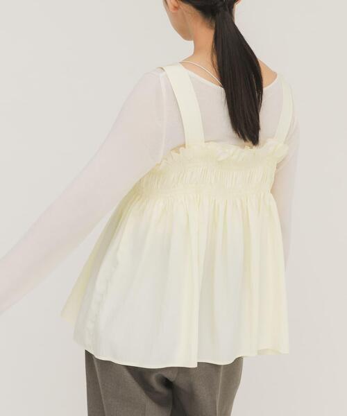 KBF（ケイビーエフ）の「フリルギャザービスチェ（その他トップス・レディース・カーキ/アイボリー/チャコールグレー・ONE）」の7枚目の写真