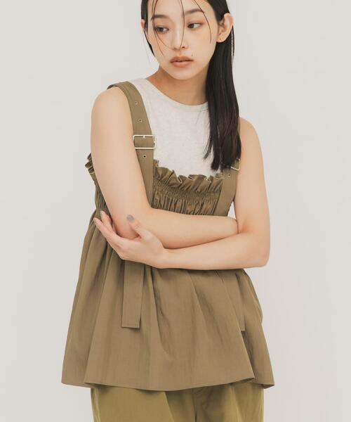 KBF（ケイビーエフ）の「フリルギャザービスチェ（その他トップス・レディース・カーキ/アイボリー/チャコールグレー・ONE）」の14枚目の写真