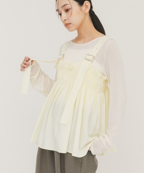 KBF（ケイビーエフ）の「フリルギャザービスチェ（その他トップス・レディース・カーキ/アイボリー/チャコールグレー・ONE）」の5枚目の写真