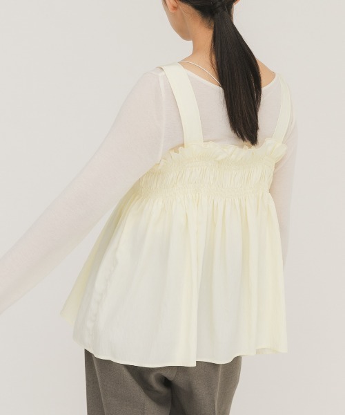 KBF（ケイビーエフ）の「フリルギャザービスチェ（その他トップス・レディース・カーキ/アイボリー/チャコールグレー・ONE）」の7枚目の写真