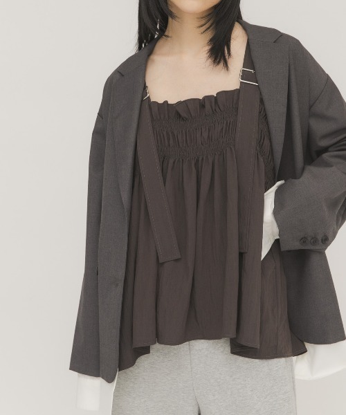 KBF（ケイビーエフ）の「フリルギャザービスチェ（その他トップス・レディース・カーキ/アイボリー/チャコールグレー・ONE）」の11枚目の写真