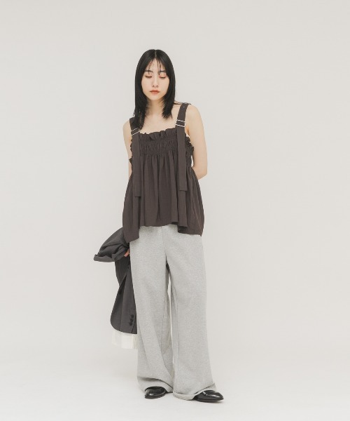KBF（ケイビーエフ）の「フリルギャザービスチェ（その他トップス・レディース・カーキ/アイボリー/チャコールグレー・ONE）」の17枚目の写真