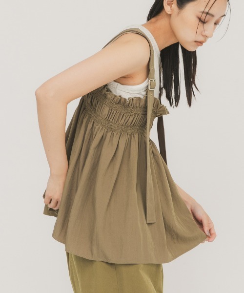 KBF（ケイビーエフ）の「フリルギャザービスチェ（その他トップス・レディース・カーキ/アイボリー/チャコールグレー・ONE）」の20枚目の写真