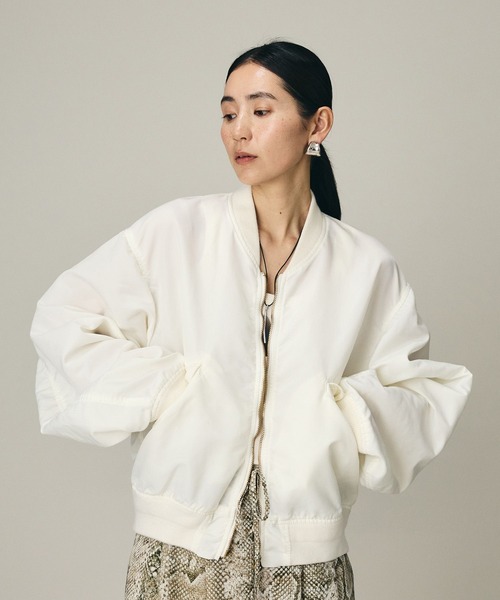 Chaos（カオス）の「Chaos(カオス)/ ◇REMI RELIEF◇別注MA-1ブルゾン（MA-1・レディース・カーキ/ホワイト・FREE）」の2枚目の写真