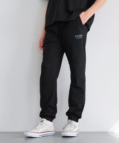 coca(coca)(コカ)の「【WEB限定セール】キッズ ネームストレッチジョガーパンツ(スウェットパンツ・キッズ・ブラック/カーキ・120/130/140/150)」の7枚目の写真