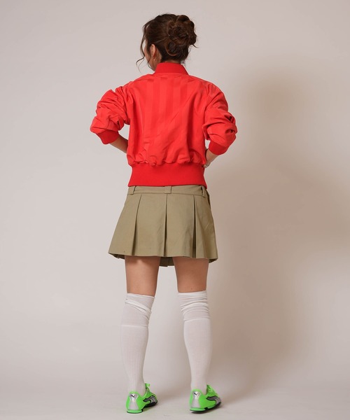PUMA(プーマ)の「PUMA/プーマ ショート丈 トラックジャケット FUTURE.PUMA.ARCHIVE JKT 636853(その他アウター・レディース・レッド/ブラック・M)」の15枚目の写真