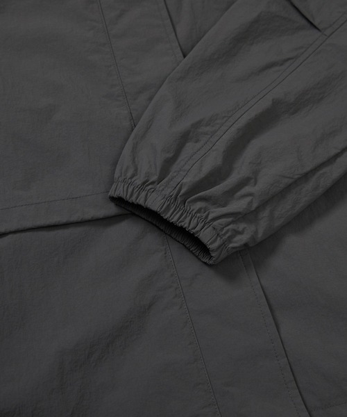 Snow Peak（スノーピーク）の「Snow Peak / Light Taslan Women's Windbreaker ライトタスランレディースウィンドブレーカー 海外限定（ナイロンジャケット・レディース・ダークカーキ/ミント・L/M/S）」の10枚目の写真