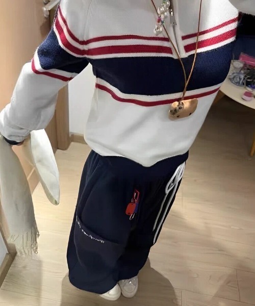 SHEPP（シープ）の「ドローコード付きワイドスウェットパンツ（スウェットパンツ・メンズ・ワインレッド/ネイビー・L/M）」の7枚目の写真