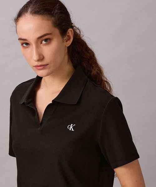 Calvin Klein(カルバン・クライン)の「CKモノグラムリブショートスリーブポロシャツ(ポロシャツ・レディース・ブラック/ホワイト・S/M/XS)」の9枚目の写真