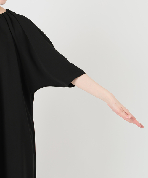 VERMEIL par iena（ヴェルメイユパーイエナ）の「ガルーダドビークロスバルーンワンピース（ワンピース・レディース・ブラック/ネイビー・FREE）」の16枚目の写真