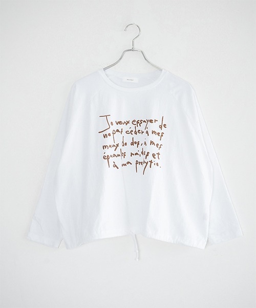 SOLAMONAT(ソラモナ)の「パフ天竺裾ヒモ 手書きプリントT(Tシャツ/カットソー・レディース・ブラック×ホワイト/ホワイト×ブラウン/ホワイト×グレー/杢グレー/ブラック×グレー/ホワイト×ブラック・FREE)」の3枚目の写真