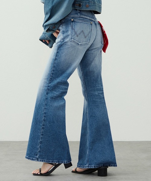 Lee(リー)の「Wrangler/ラングラー【US ORIGINAL】ベルボトムジーンズ(デニムパンツ・レディース・ブルー・X-SMALL/SMALL/MEDIUM)」の4枚目の写真