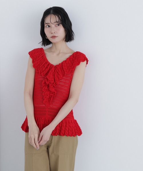 N.（N. Natural Beauty Basic）（エヌエヌナチュラルビューティーベーシック）の「柄編みラッフルニット（ベスト・レディース・ブラック/オフホワイト/レッド・FREE）」の9枚目の写真