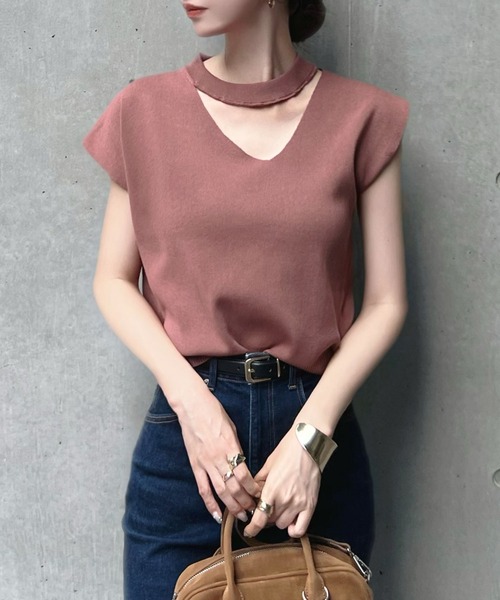 CHARME BY MICOLA(シャルムバイミコラ)の「アシメスリーブチョーカーネックトップス(Tシャツ/カットソー・レディース・ライトグレー/アイボリー/ピンク・MEDIUM/LARGE)」の1枚目の写真
