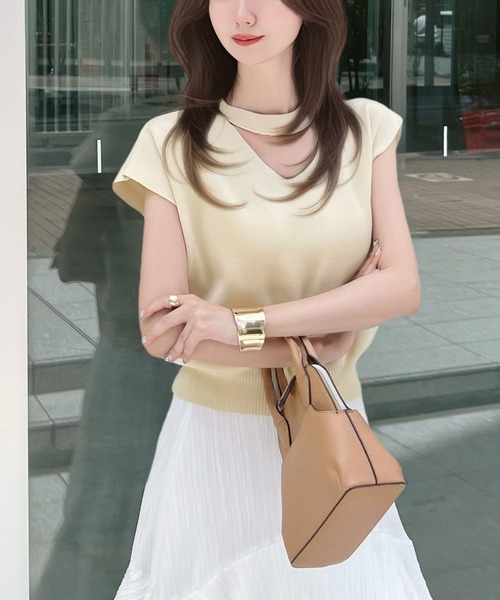 CHARME BY MICOLA(シャルムバイミコラ)の「アシメスリーブチョーカーネックトップス(Tシャツ/カットソー・レディース・ライトグレー/アイボリー/ピンク・MEDIUM/LARGE)」の12枚目の写真