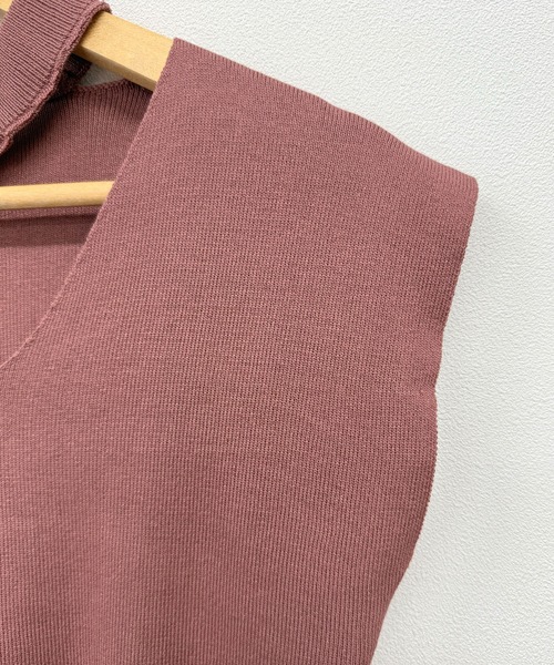 CHARME BY MICOLA(シャルムバイミコラ)の「アシメスリーブチョーカーネックトップス(Tシャツ/カットソー・レディース・ライトグレー/アイボリー/ピンク・MEDIUM/LARGE)」の18枚目の写真