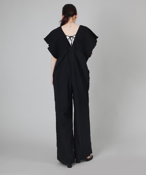 aimoha（アイモハ）の「シャーリングサロペットオールインワン（サロペット/オーバーオール・レディース・グレイッシュベージュ/グレー/ブラック・FREE）」の6枚目の写真