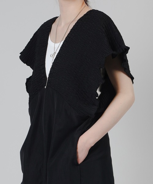 aimoha（アイモハ）の「シャーリングサロペットオールインワン（サロペット/オーバーオール・レディース・グレイッシュベージュ/グレー/ブラック・FREE）」の19枚目の写真