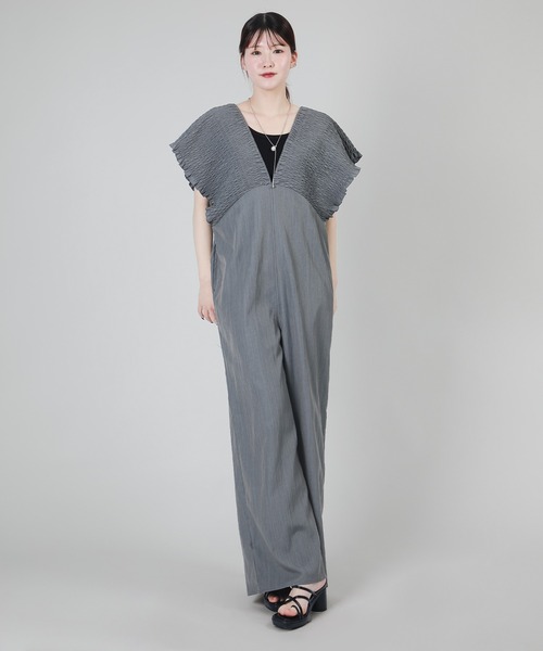 aimoha（アイモハ）の「シャーリングサロペットオールインワン（サロペット/オーバーオール・レディース・グレイッシュベージュ/グレー/ブラック・FREE）」の22枚目の写真