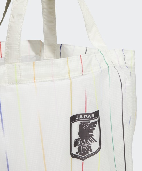 adidas（アディダス）の「アディダス サッカー日本代表 アウェイ サッカー パッカブルバッグ / アディダス adidas（エコバッグ/サブバッグ・メンズ・ホワイト・FREE）」の5枚目の写真
