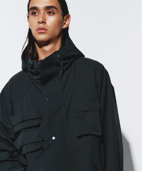 KALAPATTHAR（カラパタール）の「OUTPOCKET RAGLAN LONG WINDBREAKER - DARK GREEN（ナイロンジャケット・メンズ・その他・MEDIUM/LARGE）」の3枚目の写真