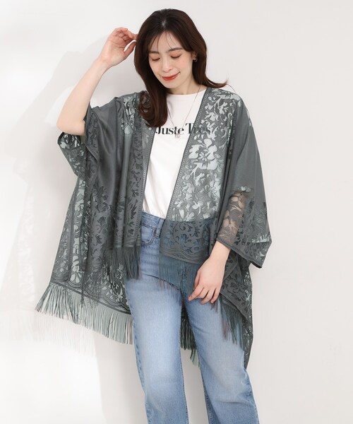 SHOO・LA・RUE（シューラルー）の「デイリーから和装まで幅広く使える レースポンチョ（ポンチョ・レディース・ブラック/カーキ/グレー/ベージュ・00）」の5枚目の写真