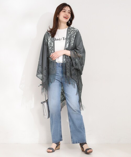 SHOO・LA・RUE（シューラルー）の「デイリーから和装まで幅広く使える レースポンチョ（ポンチョ・レディース・ブラック/カーキ/グレー/ベージュ・00）」の7枚目の写真