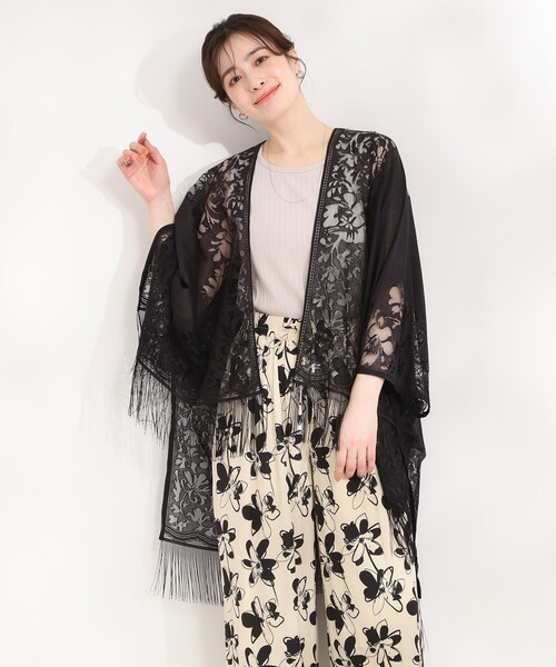 SHOO・LA・RUE（シューラルー）の「デイリーから和装まで幅広く使える レースポンチョ（ポンチョ・レディース・ブラック/カーキ/グレー/ベージュ・00）」の10枚目の写真
