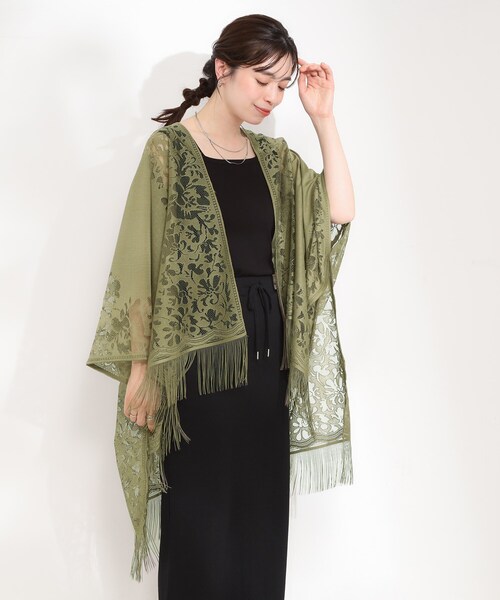 SHOO・LA・RUE（シューラルー）の「デイリーから和装まで幅広く使える レースポンチョ（ポンチョ・レディース・ブラック/カーキ/グレー/ベージュ・00）」の14枚目の写真