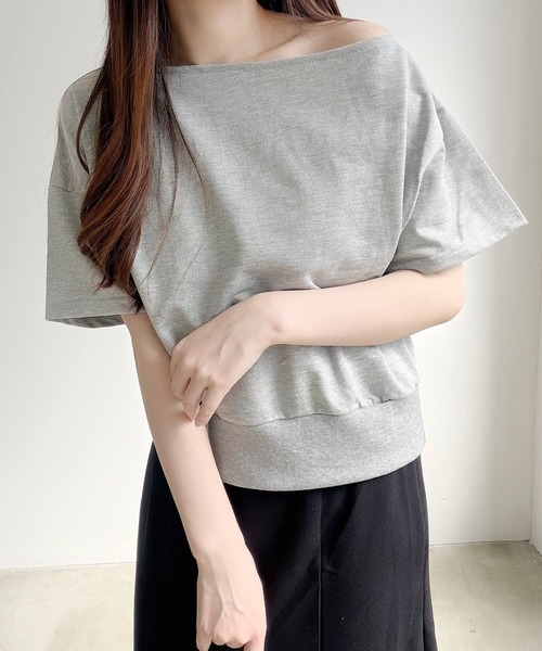 Nana(ナナ)の「アシンメトリーネックルーズカットソー(Tシャツ/カットソー・レディース・ホワイト/グレー・FREE)」の11枚目の写真