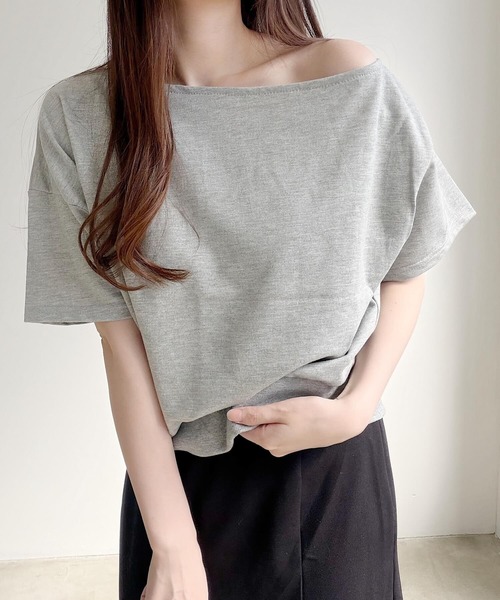 Nana(ナナ)の「アシンメトリーネックルーズカットソー(Tシャツ/カットソー・レディース・ホワイト/グレー・FREE)」の18枚目の写真