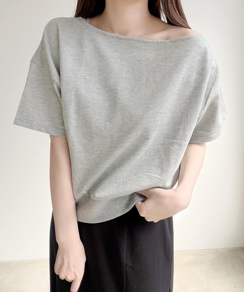 Nana(ナナ)の「アシンメトリーネックルーズカットソー(Tシャツ/カットソー・レディース・ホワイト/グレー・FREE)」の21枚目の写真