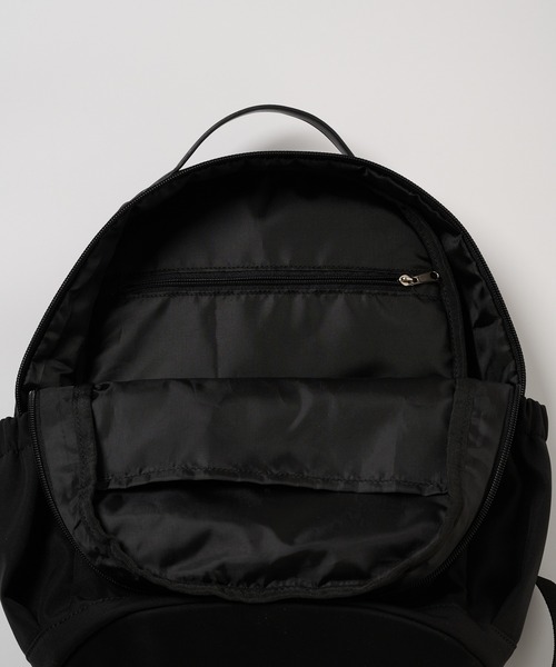 Arnold Palmer(アーノルドパーマー)の「APCH ファスナーリュック(バックパック/リュック・レディース・ブラック/ライトグレー/ネイビー・F)」の10枚目の写真