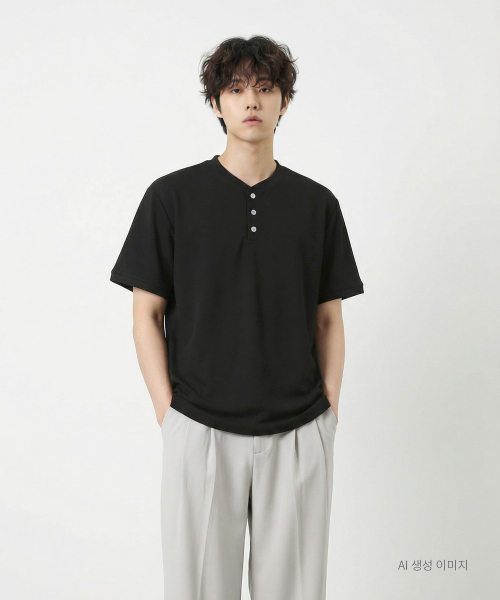 UMM(ウム)の「ヘンリーネックボタン ベーシック 半袖Tシャツ 3COLOR(Tシャツ/カットソー・メンズ・ブラック/ベージュ/ホワイト・LARGE/X-LARGE/2XL)」の10枚目の写真