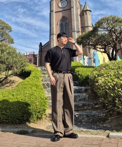 UMM(ウム)の「ヘンリーネックボタン ベーシック 半袖Tシャツ 3COLOR(Tシャツ/カットソー・メンズ・ブラック/ベージュ/ホワイト・LARGE/X-LARGE/2XL)」の6枚目の写真